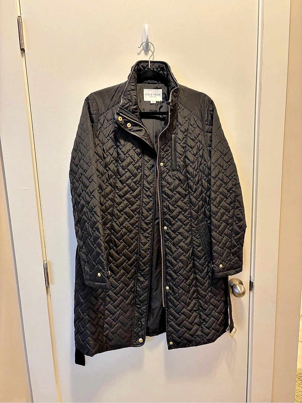 Cole Haan Quilted Belted Coat in Black Size Medium